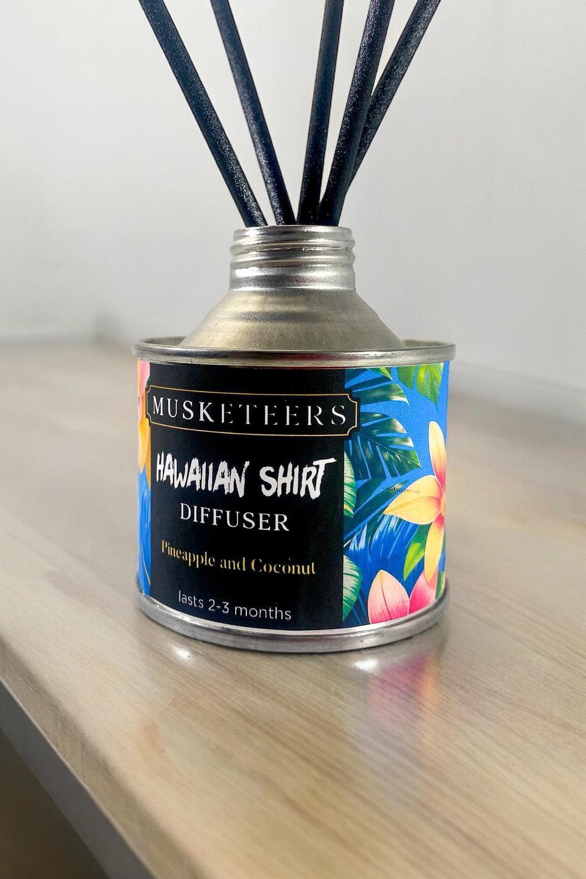 Hawaiian Shirt - Pineapple & Coconut Reed Diffuser