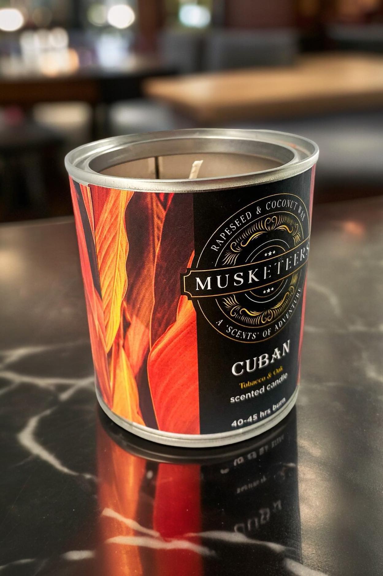 oak scented candle UK luxury fragrance